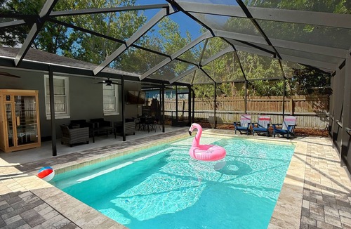 Virginia Park House | Private Screened in Pool with Main/Guest House and Sauna