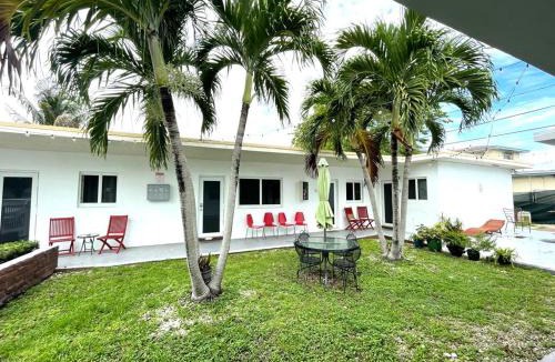 Coral Way Apartment | Private Studio blocks from Coconut Grove