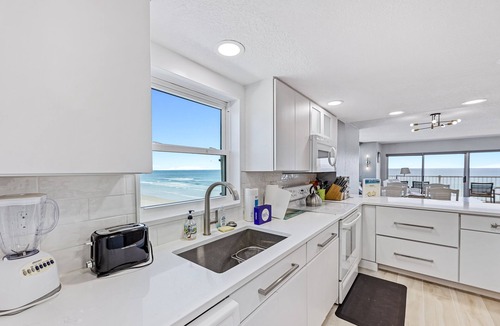 New Smyrna Beach Condo | PT501 Ponce de Leon Towers ~ Beachfront Condo