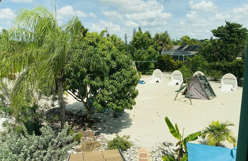 San Carlos Park House | Pyramid Vacation In Southwest Florida