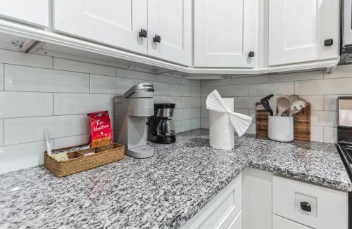 St. Augustine House | Quaint Cottage & Family Friendly Retreat