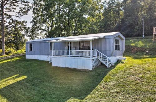 Bean Station House | Quaint Cottage Overlooking Cherokee Reservoir