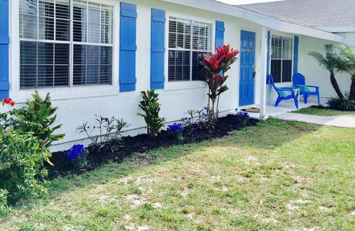 Sebastian Highlands House | Quaint & Cozy Beach Home in the Undiscovered Gem Town of Sebastian. From $99.00