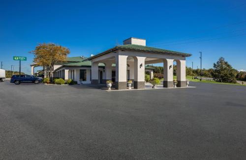 Dandridge Hotel | Quality Inn Dandridge