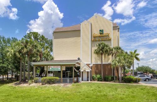 Lehigh Acres Hotel | Quality Inn & Suites Lehigh Acres Fort Myers