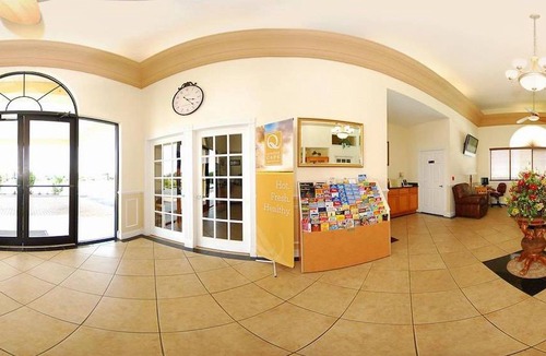 Mount Dora Hotel | Quality Inn & Suites Mt Dora North