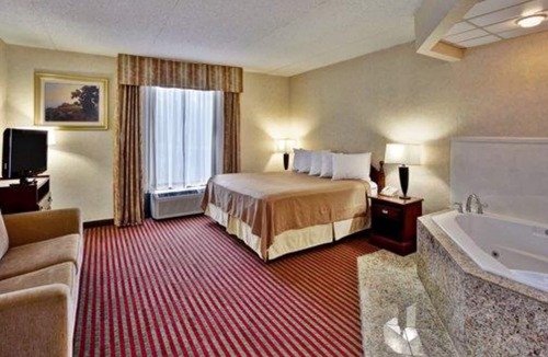 Somerset Hotel | Quality Inn & Suites Somerset Downtown
