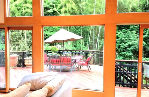 North Buckhead House | Quiet Buckhead Tranquil Retreat, with Magnificent Garden.