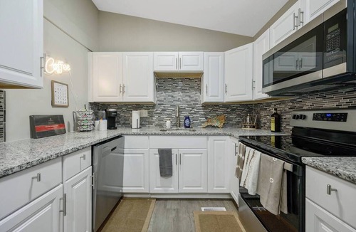 Cary House | Quiet Cul-de-sac | Cary | Family Friendly | RDU
