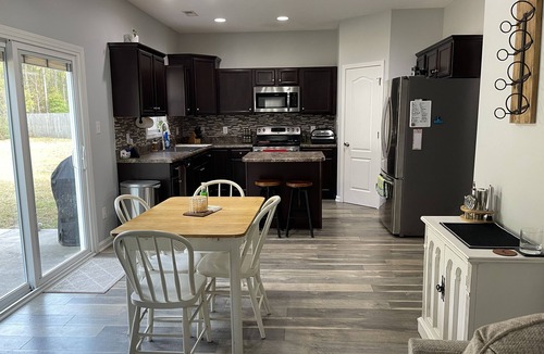 Richlands House | Quiet house in suburban cul-de-sac.