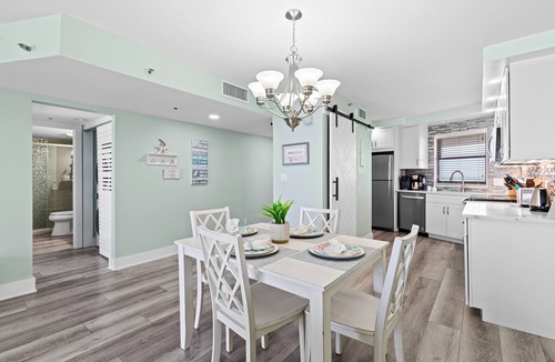 Sandestin Condo | Rate Reduced! Beachfront 1BR w/Gulf Views, GOLF CART! Steps to Beach & Pool.