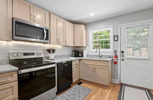 Sharps Chapel Condo | Recently Renovated w/New Covered Dock. Prime summer dates still available!