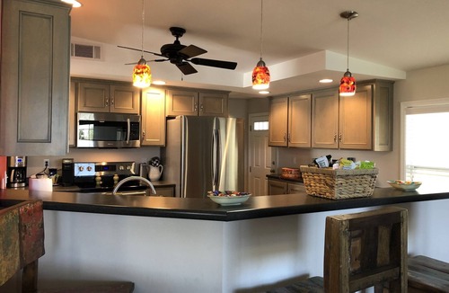 Crawfordville House | Reel Pelican Paradise located in Paradise village, Shellpoint Beach on the Gulf