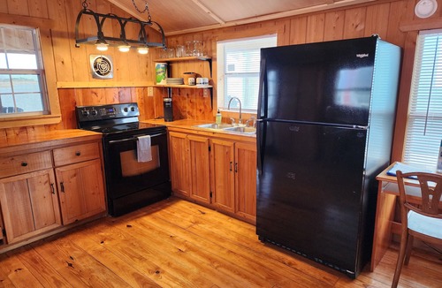 Apalachicola Boat Rental | REELAXATION 'A comfortable Cabin on Apalachicola River.'nNew Water Filtration