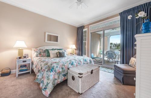 Upper Grand Lagoon Apartment | Reflections At Bay Point 212