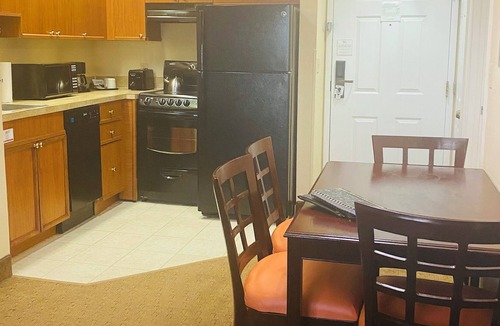 Windermere Condo | Relaxing 1bedroom Condo by Universal & Disney 7min walk ICON park & Orlando eye