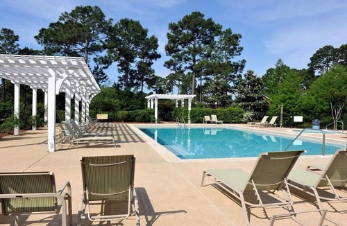 Laurel Grove House | Relaxing Cottage w/Golf Cart close to Beach/Pool and Shopping