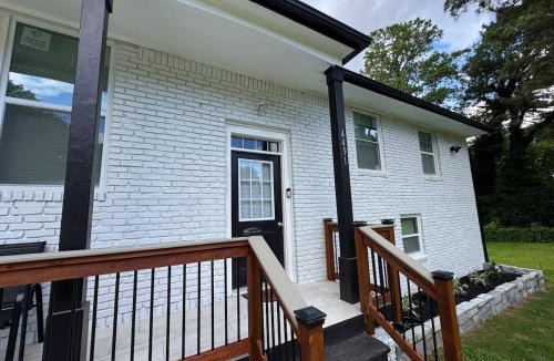 Forest Park House | Relaxing Forest Park Home Near Airport & Downtown