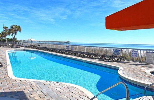 Downtown Myrtle Beach Condo | Remodeled 5th Floor Condo All Tile Near Boardwalk!