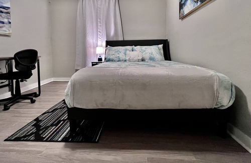 Atlantic Beach Apartment | Renovated apt short walk to beach, Central AC, Fast WiFi