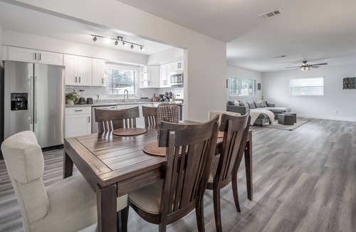 University House | Renovated North Tampa Home by USF!