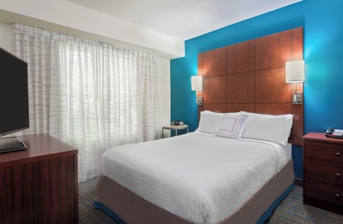 Savannah Hotel | Residence Inn by Marriott Savannah Midtown