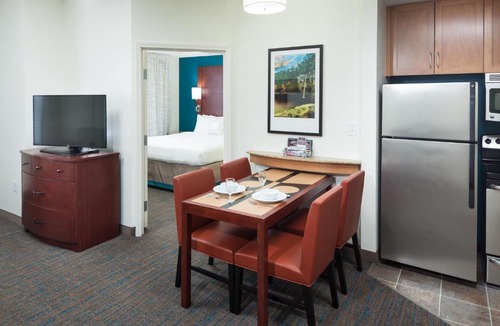 Franklin Hotel | Residence Inn by Marriott Franklin Cool Springs