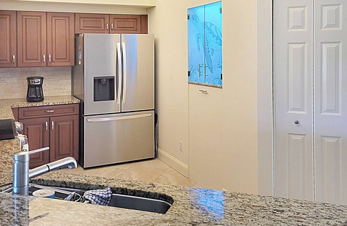 Bonita Springs Condo | Resort living-6 pools, tennis, boche and more! Lakefront unit!