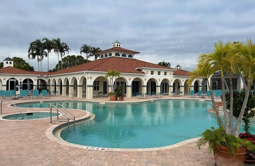 Bonita Springs Condo | Resort living-6 pools, tennis, boche and more! Lakefront unit!