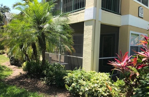 Villas Condo | Resort style Florida living!