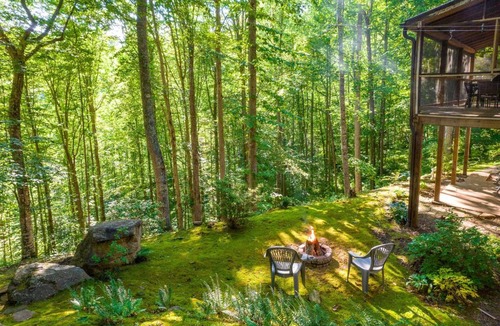 Sylva House | Rest on the Rocks