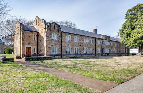 Music Row Apartment | Revamped Dorm Room in Historic Building! Scarritt Bennett Center