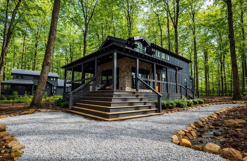 Monteagle House | Revival on the Bluff - cozy firepit, king bed, new Modern Tiny Home in the Woods