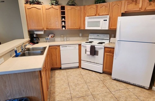 Port Saint Lucie Villa | Right Direction Rentals 2 Bedroom Villa 8401