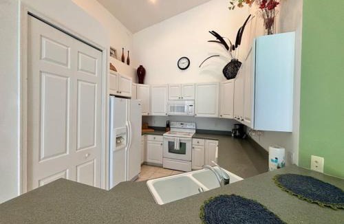 Port Saint Lucie Villa | Right Direction Rentals Carnoustie Townhome
