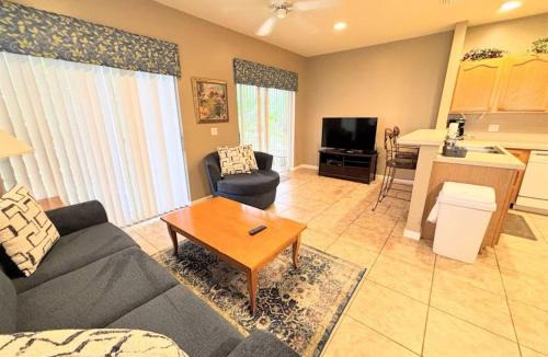 Port Saint Lucie Villa | Right Direction Rentals 2 Bedroom Villa 8401