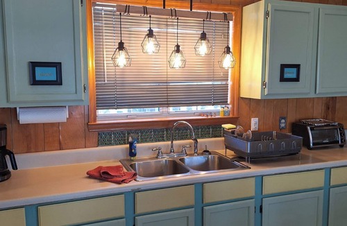 Salem House | Right on the Gulf! Scalloping season. Ready for you!