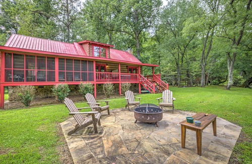Suches Cabin | River Haven - Elegant Cabin Tucked Away on the Toccoa River