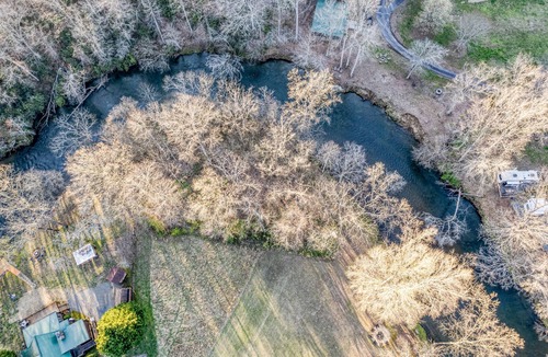 Marble Cabin | Riverbend Run - Smoky Mountain Views - Private Spa - Large Yard & River Dock