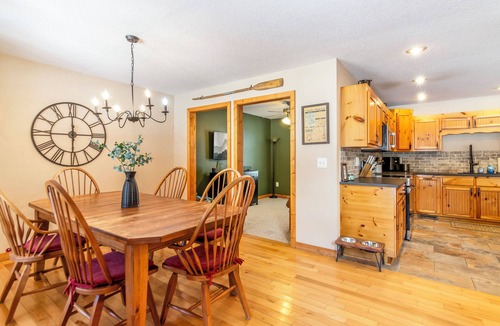 Hiawassee House | Riverfront cabin, arcade, hot tub, pool, trout fishing, pet friendly