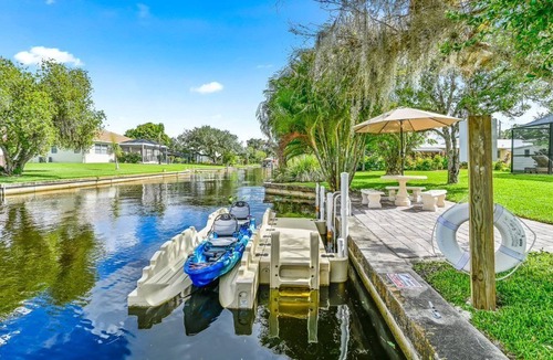 Alva House | Rivers' Edge, "Our Retreat Place"