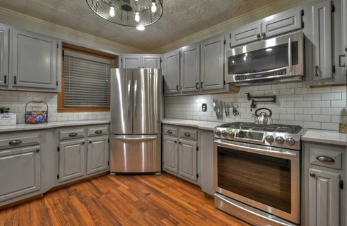 Blue Ridge Cabin | Riverside Hideaway | $229 Off Your Stay!