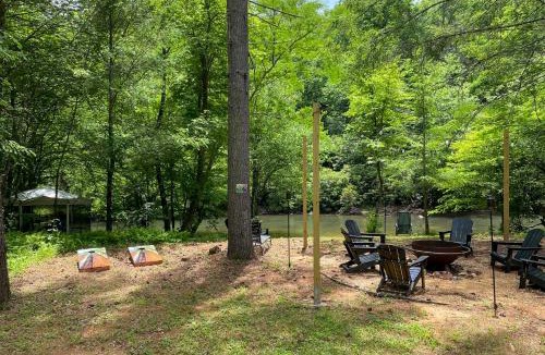 McCaysville House | Riverside Retreat - Tranquility and Fun