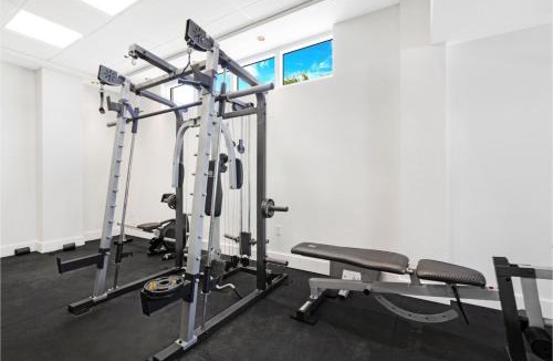 Sunny Isles Beach Apartment | Roami at Sunny Isles