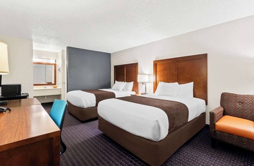 Dalton Hotel | Rodeway Inn Dalton South