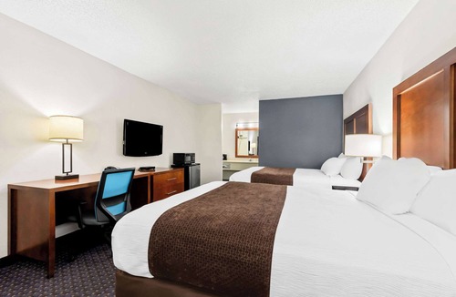 Dalton Hotel | Rodeway Inn Dalton South