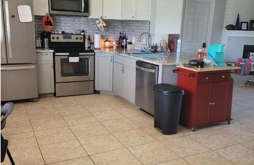 Ono Island House | Room 4 minutes from beach