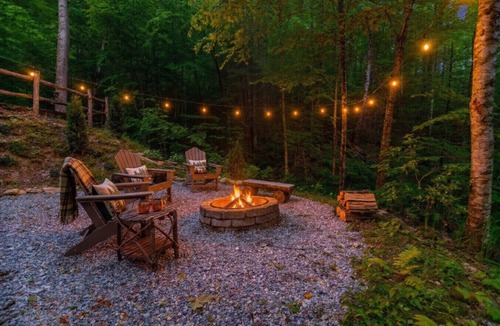 Sylva Cabin | Rushing Creek Retreat, Serene Cabin with Great Views!