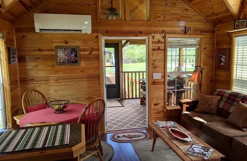 Tuckasegee Cabin | Rustic Cabin Rental near Asheville Perfect for a Weekend Getaway on Tuckasegee River