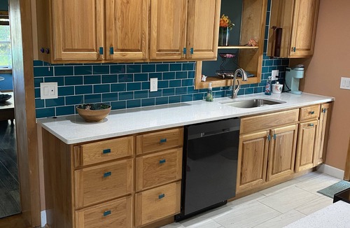 West Melbourne House | RUSTIC EXECUTIVE RENTAL. Clean, inviting atmosphere. Close to I-95 & Beach.